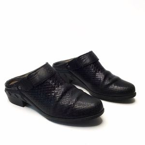 Ariat Western Leather Mules Size 8